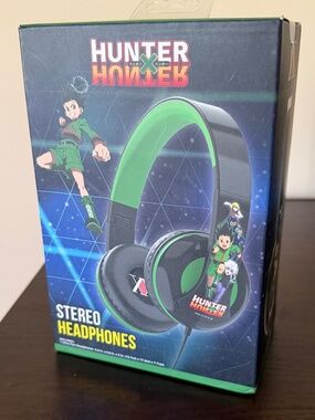 NIB Anime Hunter x Hunter Stereo Headphones Adjustable Foldable Design 3mm Audio
